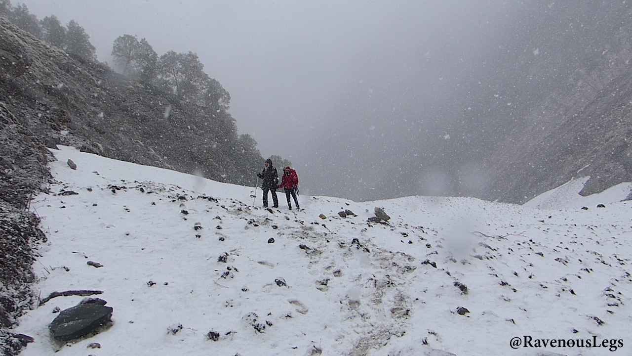 The glaciers and snowfall near Nala Campsite on Auden's Col trek