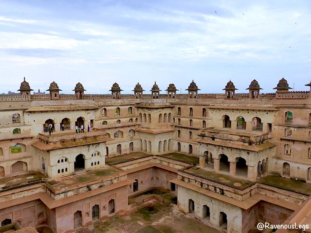 Raja Mahal in Orchha Fort Complex