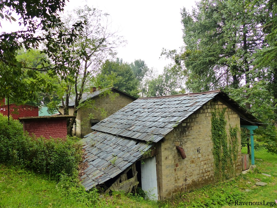 Traditional Himachali houses in Bir