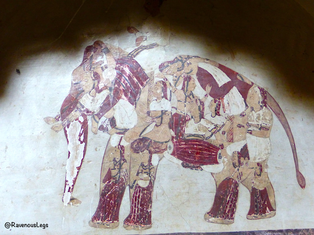 Murals in Raja Mahal, Orchha