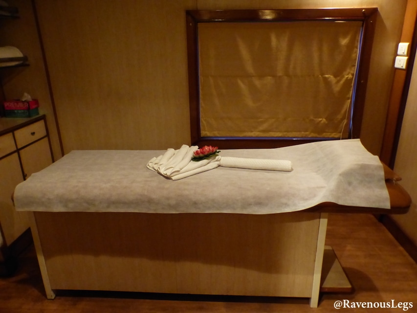  ​Spa in the Golden Chariot Luxury Train