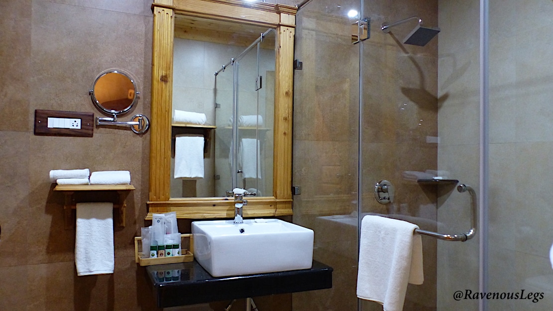 Bathroom in ShivAdya Resort, Manali